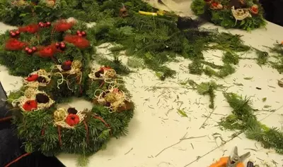 Kerstkransen maken